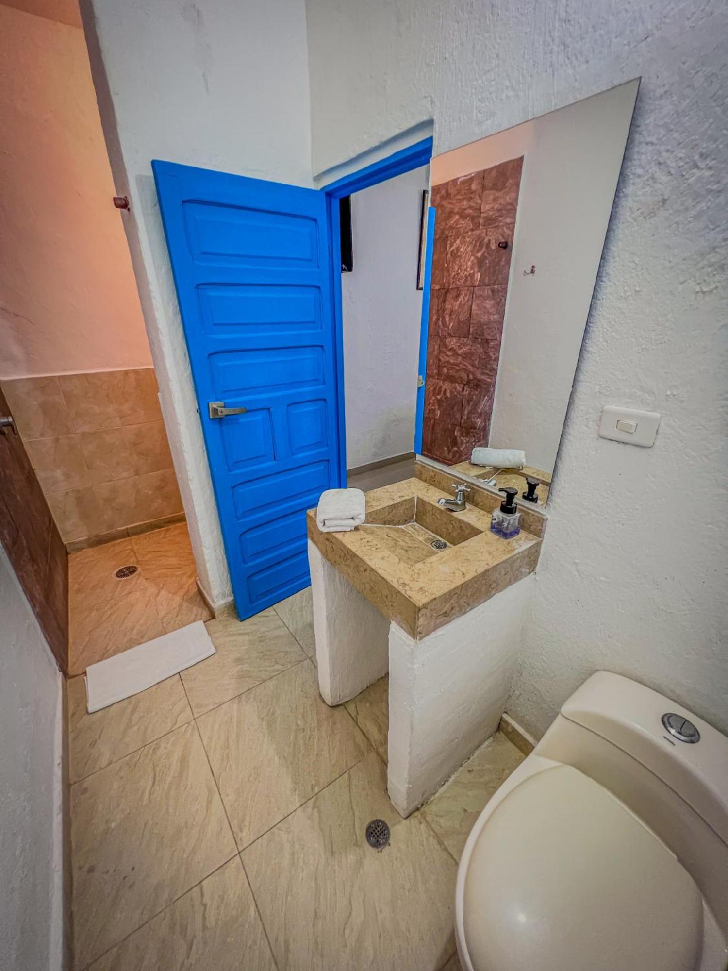 The Blue House Hostel Санта Марта Екстериор снимка