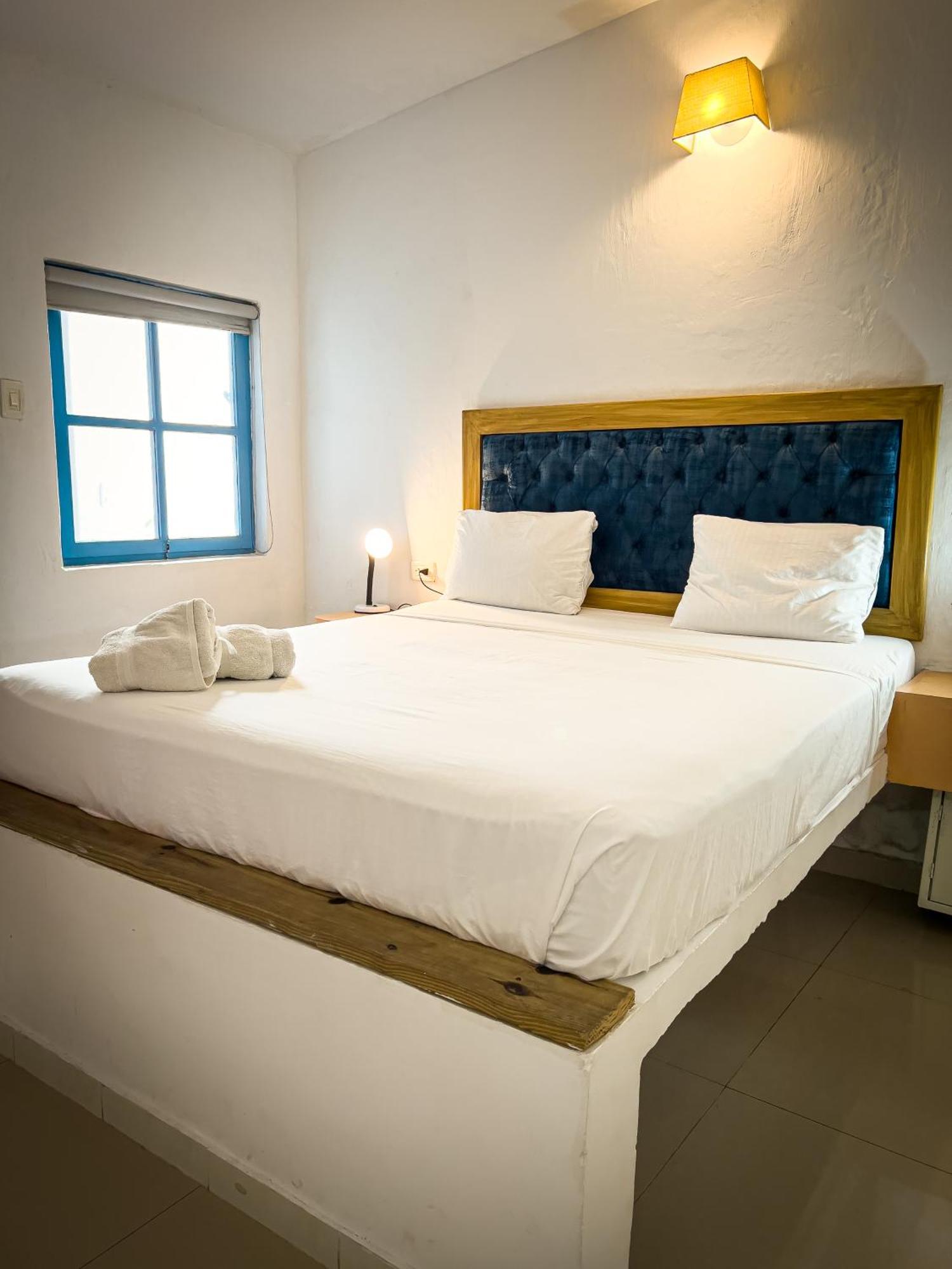 The Blue House Hostel Санта Марта Екстериор снимка