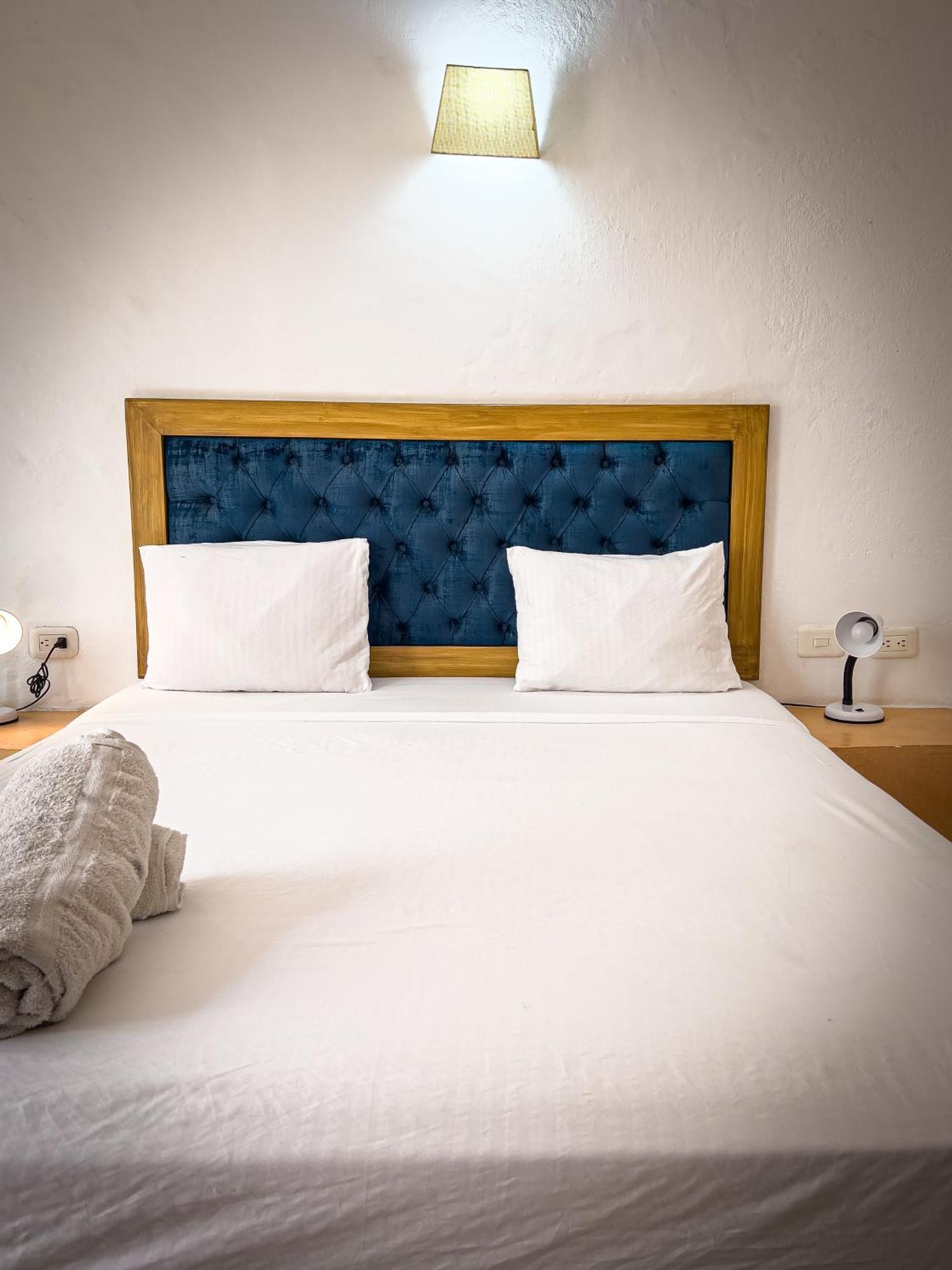 The Blue House Hostel Санта Марта Екстериор снимка