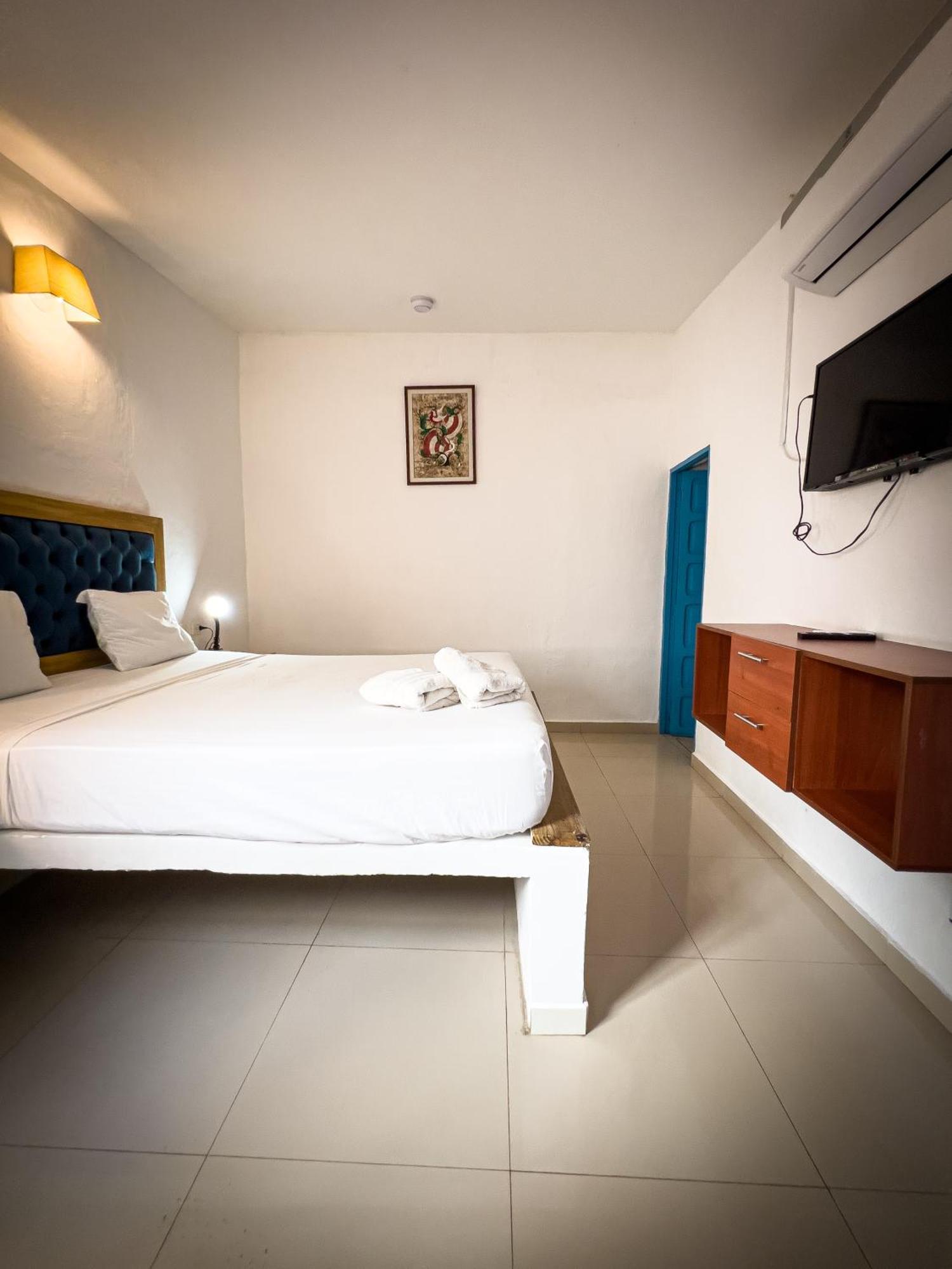 The Blue House Hostel Санта Марта Екстериор снимка