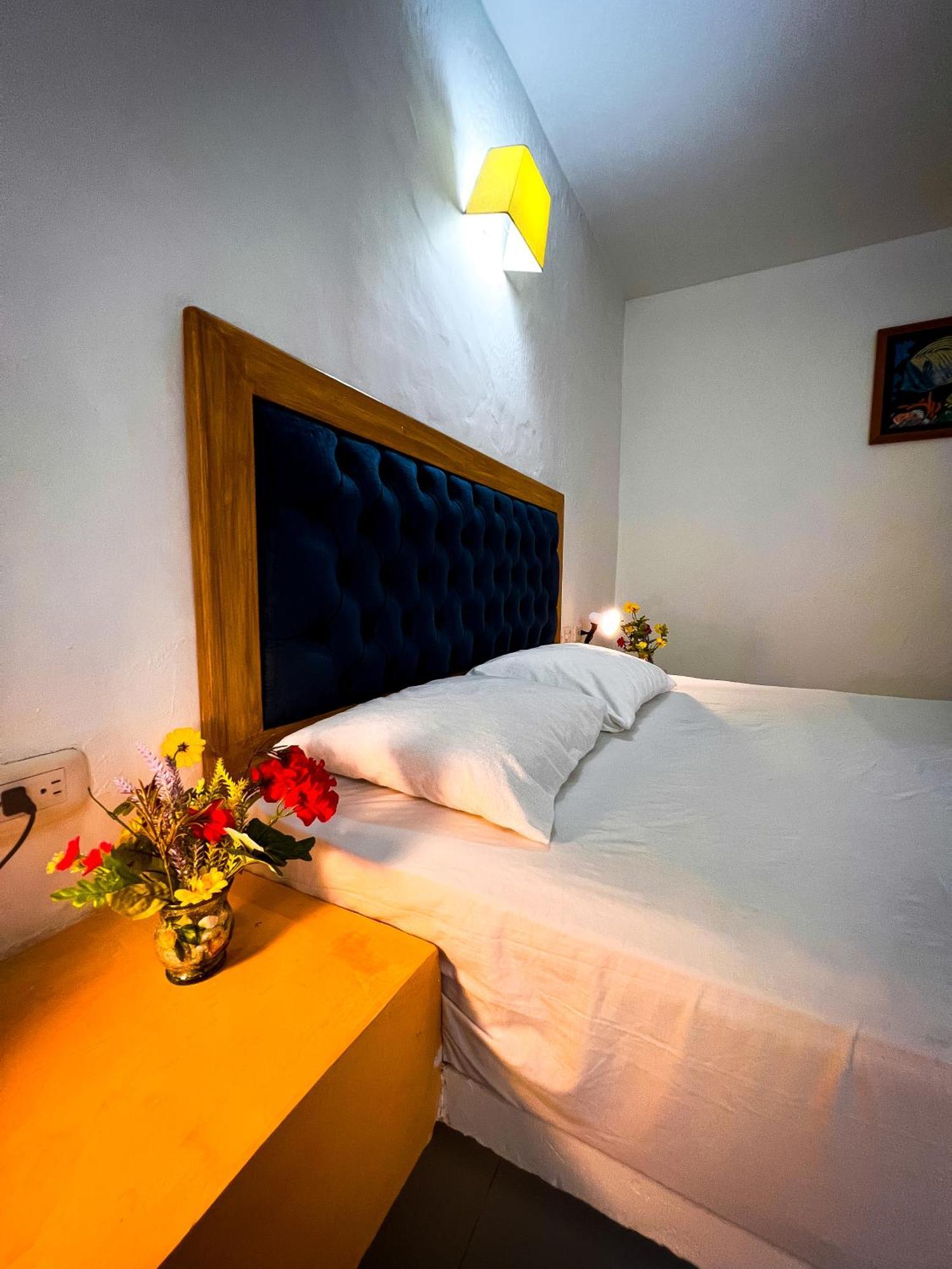 The Blue House Hostel Санта Марта Екстериор снимка
